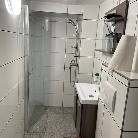 Kleinzimmer * Rüdesheim am Rhein